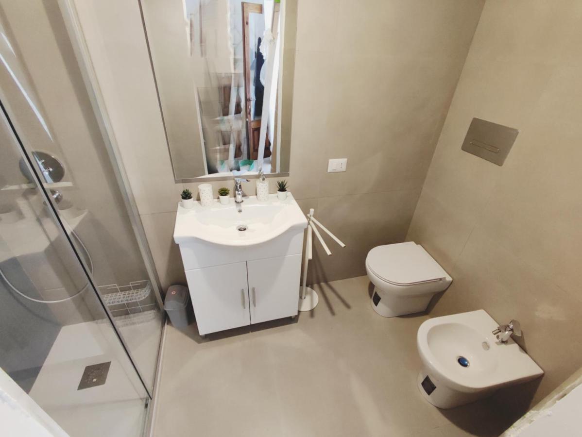 Loft Con Cortiletto - 100 Meters From The Beach Daire Cefalù Dış mekan fotoğraf