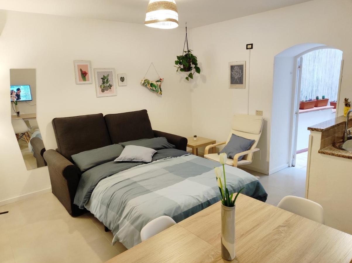 Loft Con Cortiletto - 100 Meters From The Beach Daire Cefalù Dış mekan fotoğraf